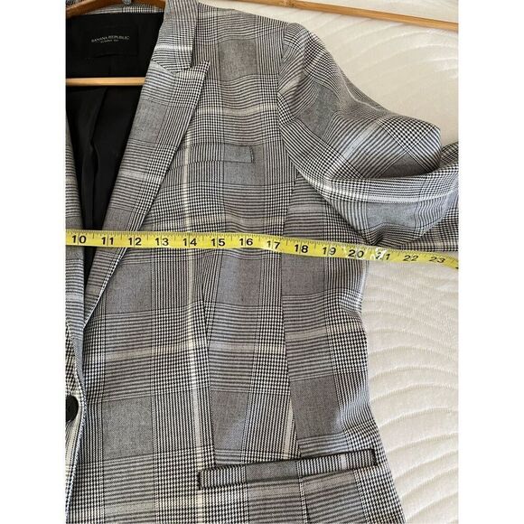 NWOT Banana Republic Gray Classic Fit Houndstooth One Button Blazer Size 12 - Picture 8 of 8